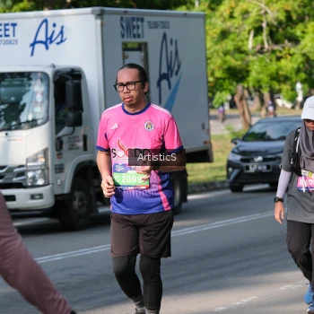 Runner Photo 4055788