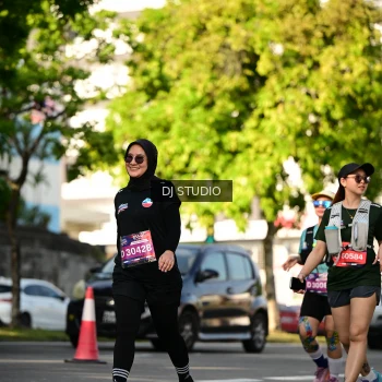 Runner Photo 4055837