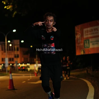 Runner Photo 4055855