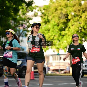 Runner Photo 4055870