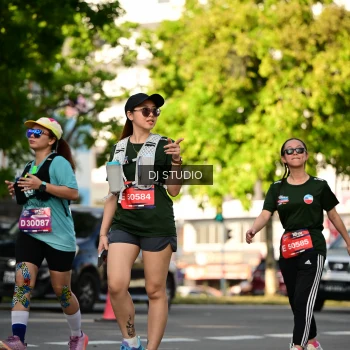 Runner Photo 4055875