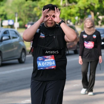 Runner Photo 4055880