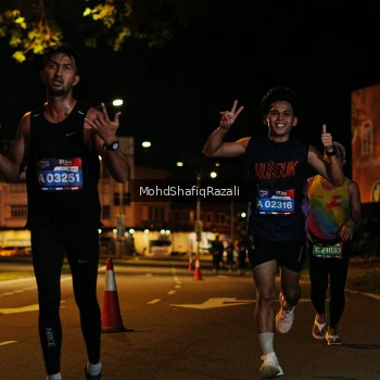 Runner Photo 4055894