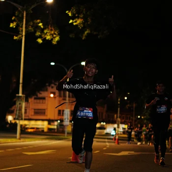 Runner Photo 4055909