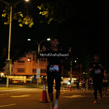 Runner Photo 4055912