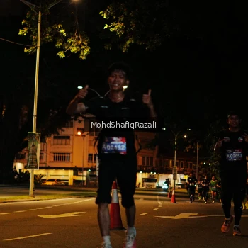 Runner Photo 4055914