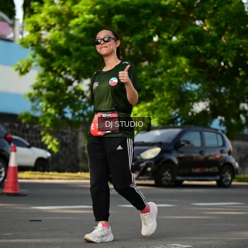 Runner Photo 4055935