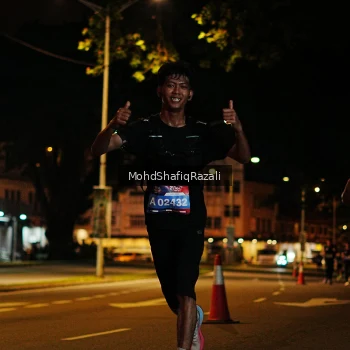 Runner Photo 4055950