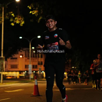 Runner Photo 4055963