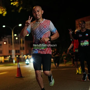 Runner Photo 4055987