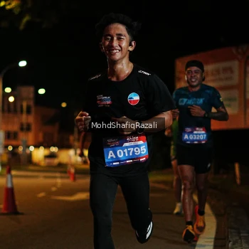 Runner Photo 4056051