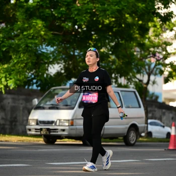 Runner Photo 4056067