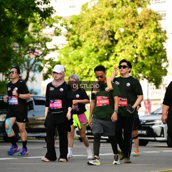Runner Photo 4056069