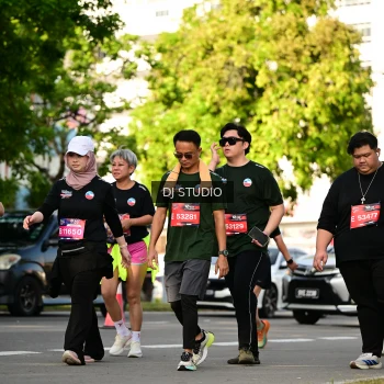 Runner Photo 4056072