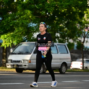 Runner Photo 4056075