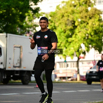 Runner Photo 4056112