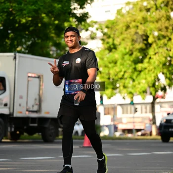 Runner Photo 4056118