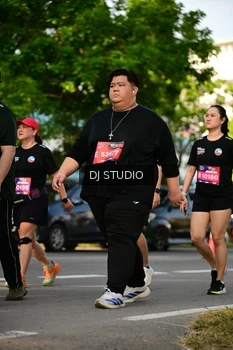 Runner Photo 4056123