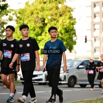 Runner Photo 4056144