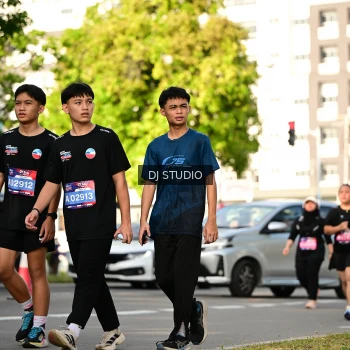 Runner Photo 4056147