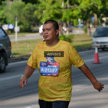 Runner Photo 4056150
