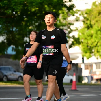 Runner Photo 4056155