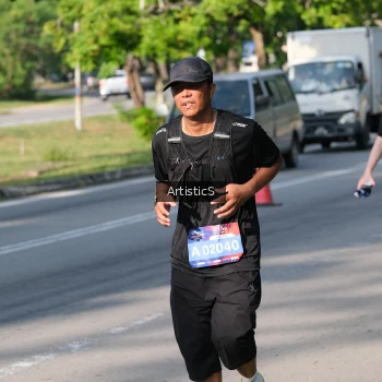 Runner Photo 4056157