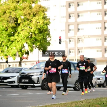 Runner Photo 4056166