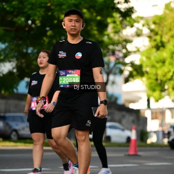 Runner Photo 4056167