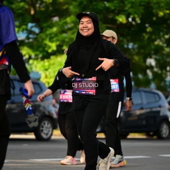 Runner Photo 4056178