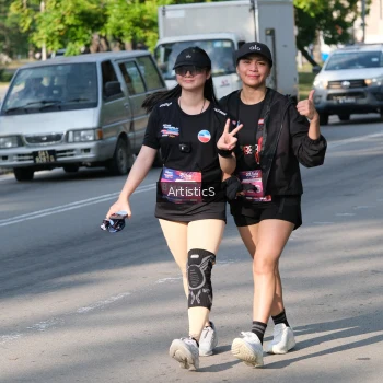 Runner Photo 4056193