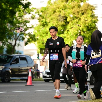 Runner Photo 4056195