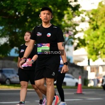 Runner Photo 4056211