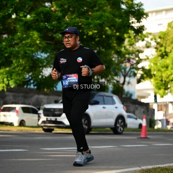 Runner Photo 4056217