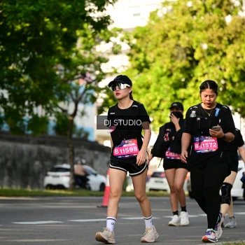 Runner Photo 4056221