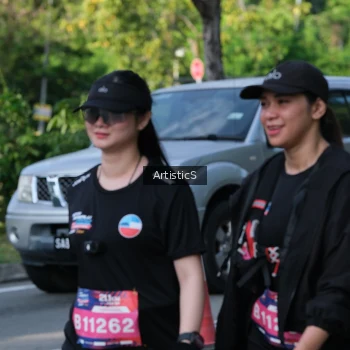 Runner Photo 4056251