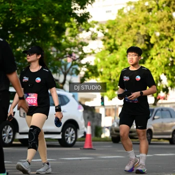 Runner Photo 4056276