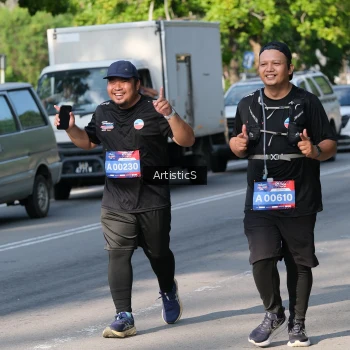 Runner Photo 4056309