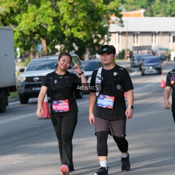 Runner Photo 4056317