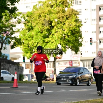 Runner Photo 4056319