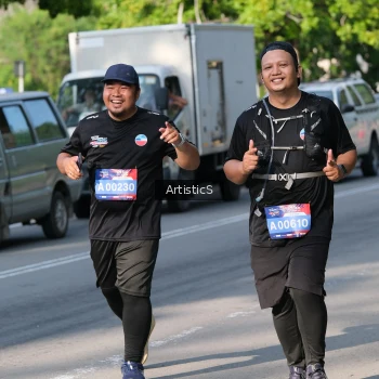 Runner Photo 4056325