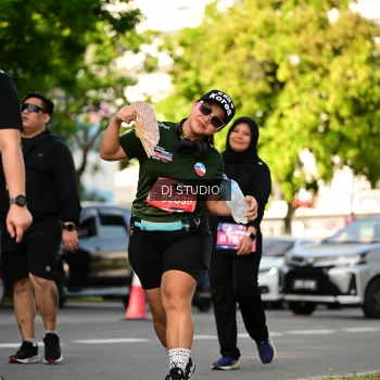 Runner Photo 4056351