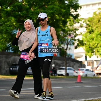 Runner Photo 4056393