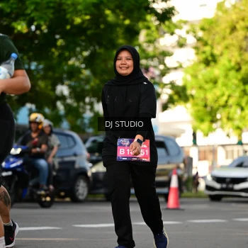 Runner Photo 4056398