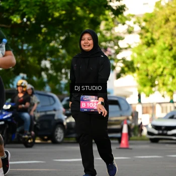 Runner Photo 4056400