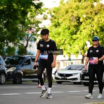 Runner Photo 4056416