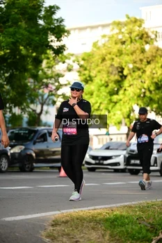 Runner Photo 4056434