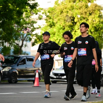 Runner Photo 4056466