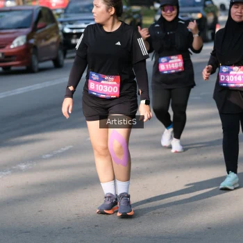 Runner Photo 4056469