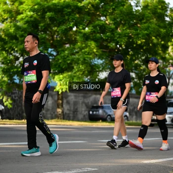 Runner Photo 4056498